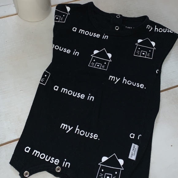 Mouse in my house onesie 0-3 month - Picture 1 of 1